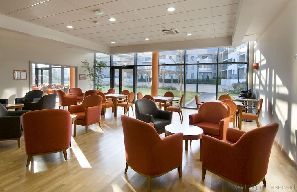 Aparthotel Domitys La Marquise à Beaussais-Vitre  Extérieur photo